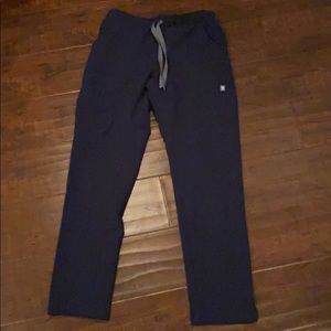 FIGS Yola pants in Navy